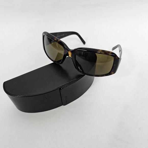 Prada Accessories - Prada Vintage 2000s Brown Tortoise Shell Rectangular Sunglasses